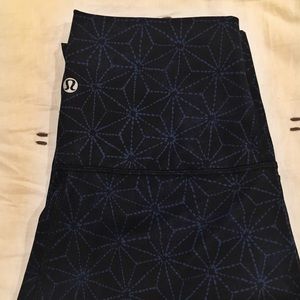 Lululemon yoga pants.
